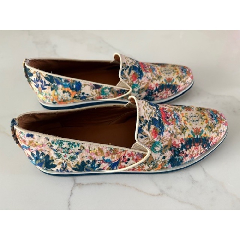 Rebecca Minkoff‎ Floral Loafers Flats Women's Size 5.5M - Picture 3 of 9